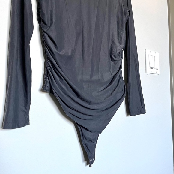 Abercrombie Womens Soft Matte Long-Sleeve Ruched Thong Bodysuit Black Size XL - Picture 3 of 7